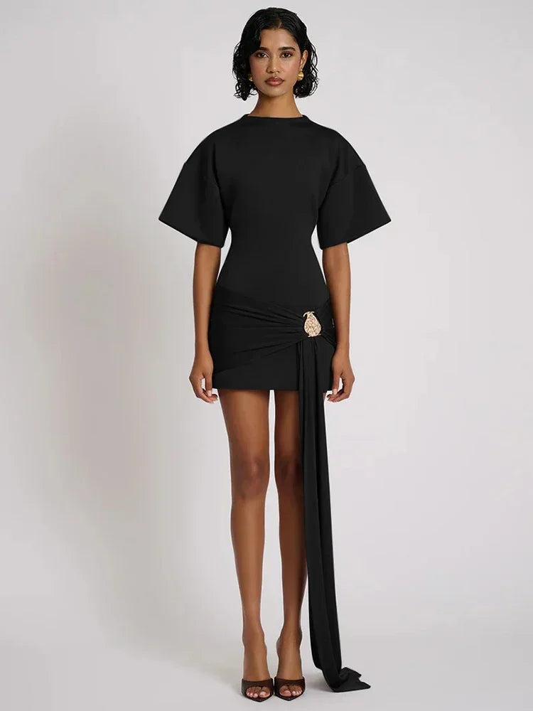 Black / M