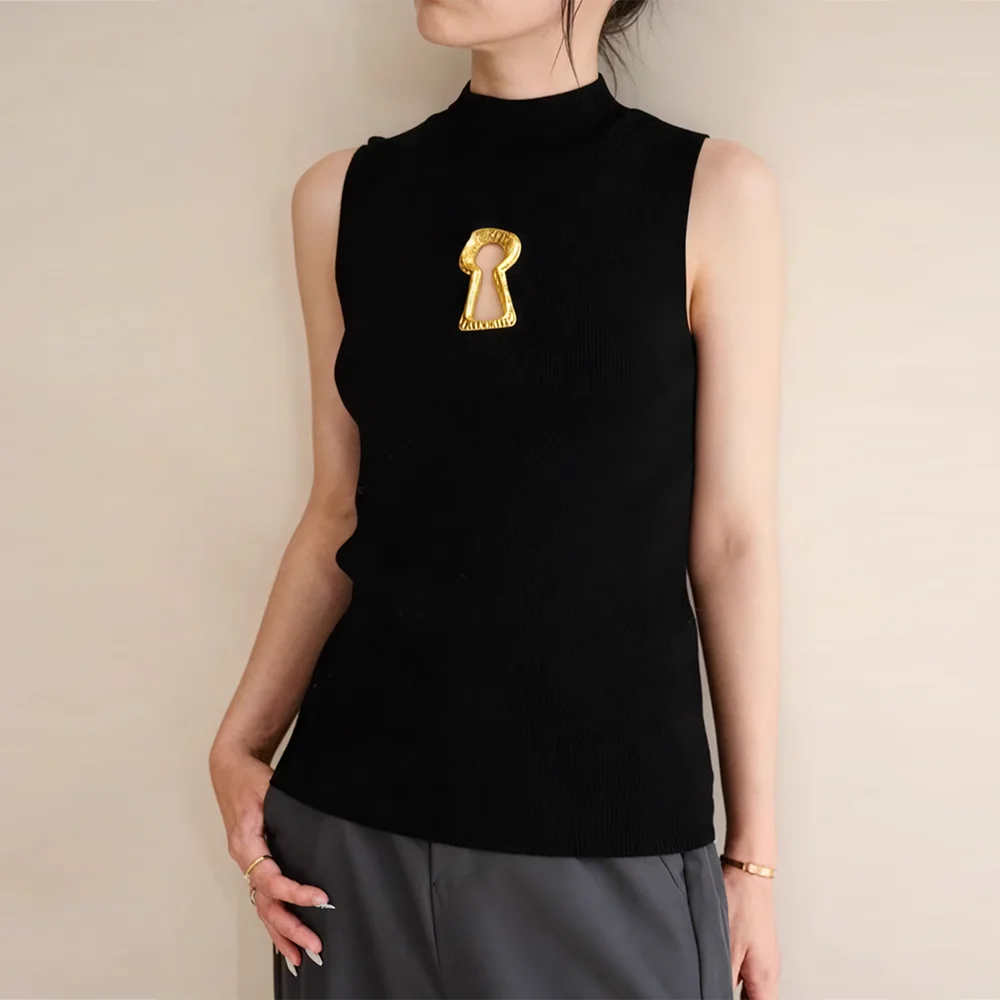 Women Turtleneck Sleeveless Top